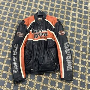Harley Davidson Leather jacket with gloves